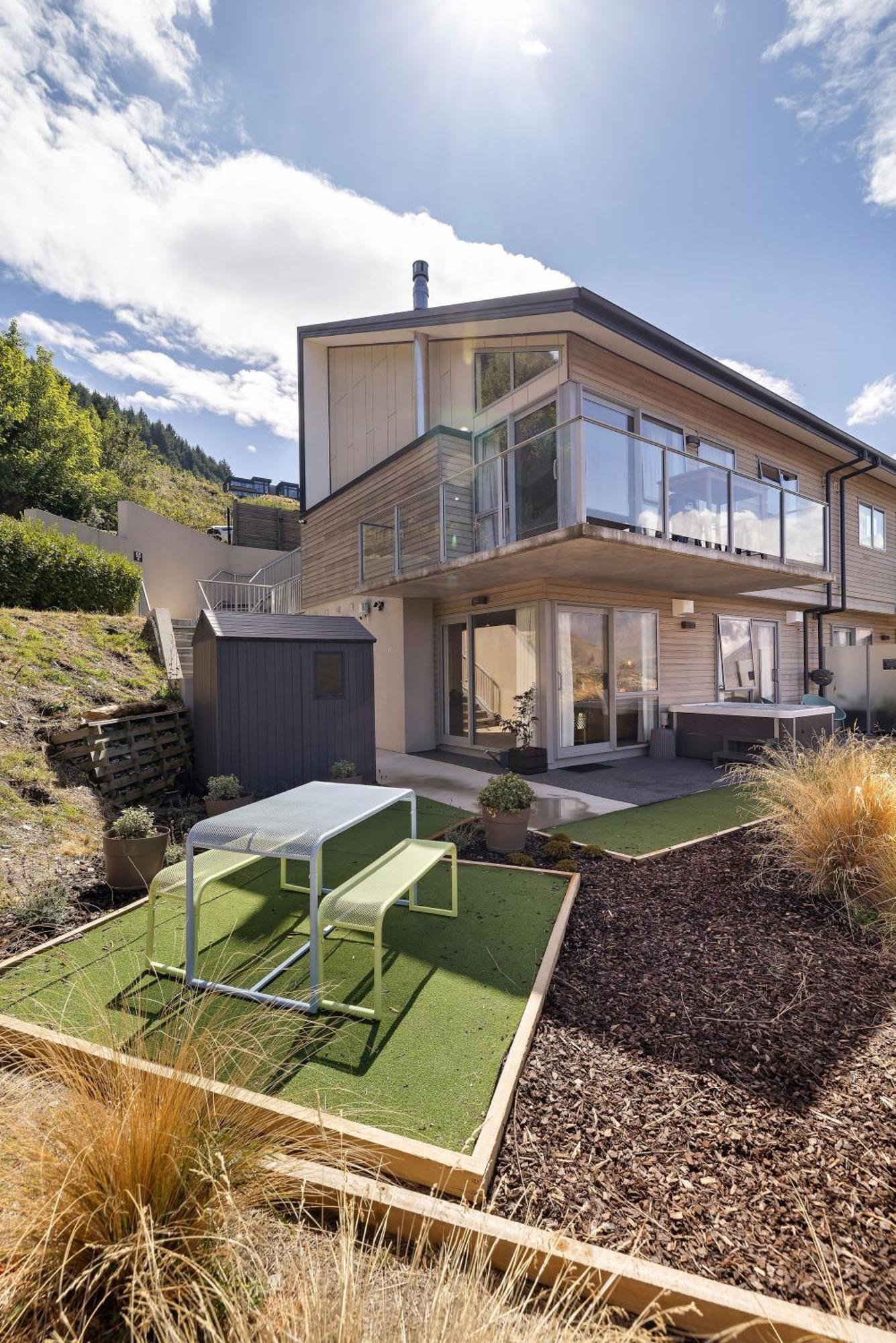 Lakeside Mountain Haven Queenstown Buitenkant foto