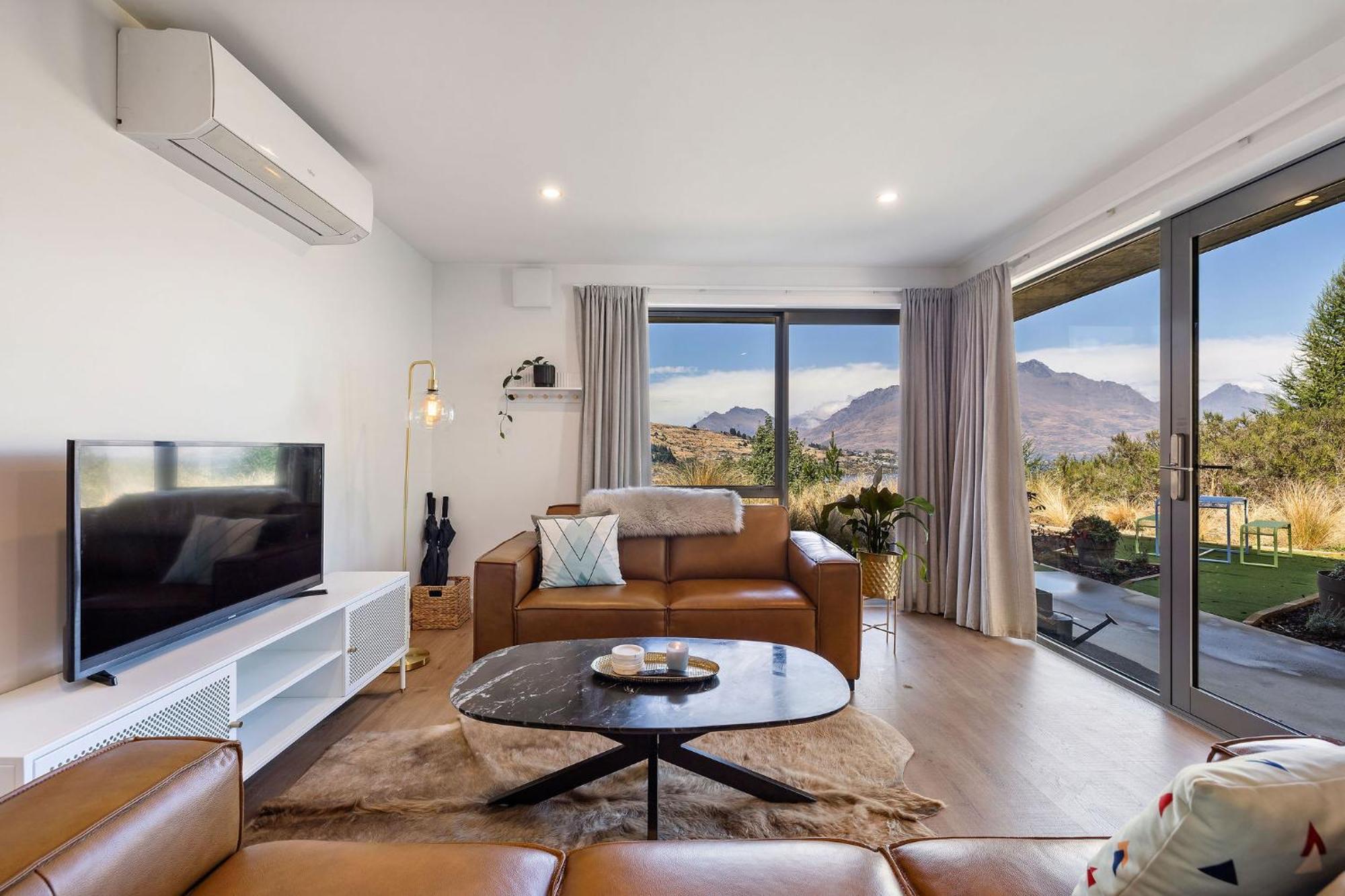 Lakeside Mountain Haven Queenstown Buitenkant foto